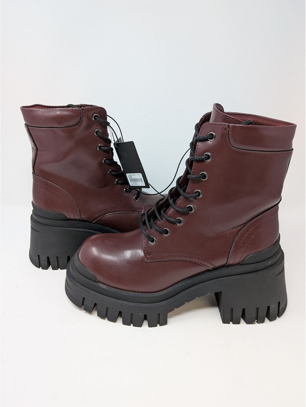 FOREVER 21 Women's Platform Combat Boots Size 8 Burgundy Lace Up NWT
